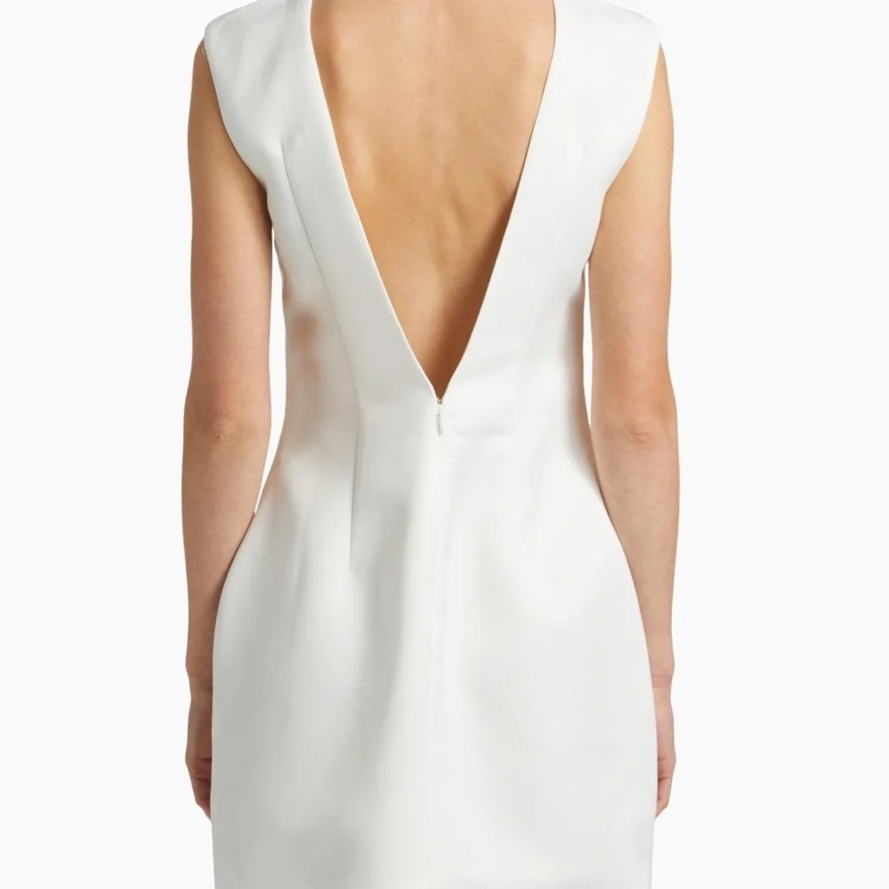 Elliatt Rose Bow White Dress with Bow and Pearl Accents NWT 🤍🤍🤍 - Picture 5 of 10